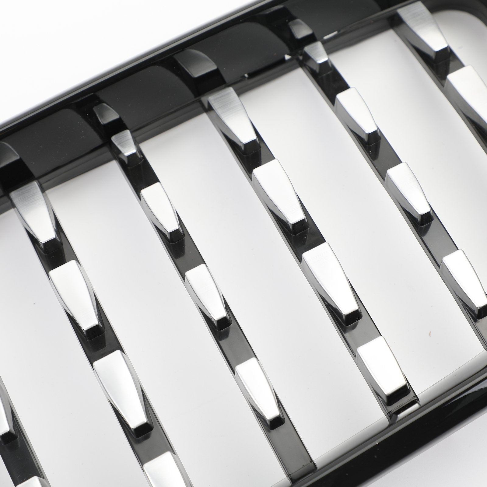 PALASER Black & Chrome Diamond Grille For 2002-2005 BMW E46 Saloon/touring Facelift 4Dr - Image 8