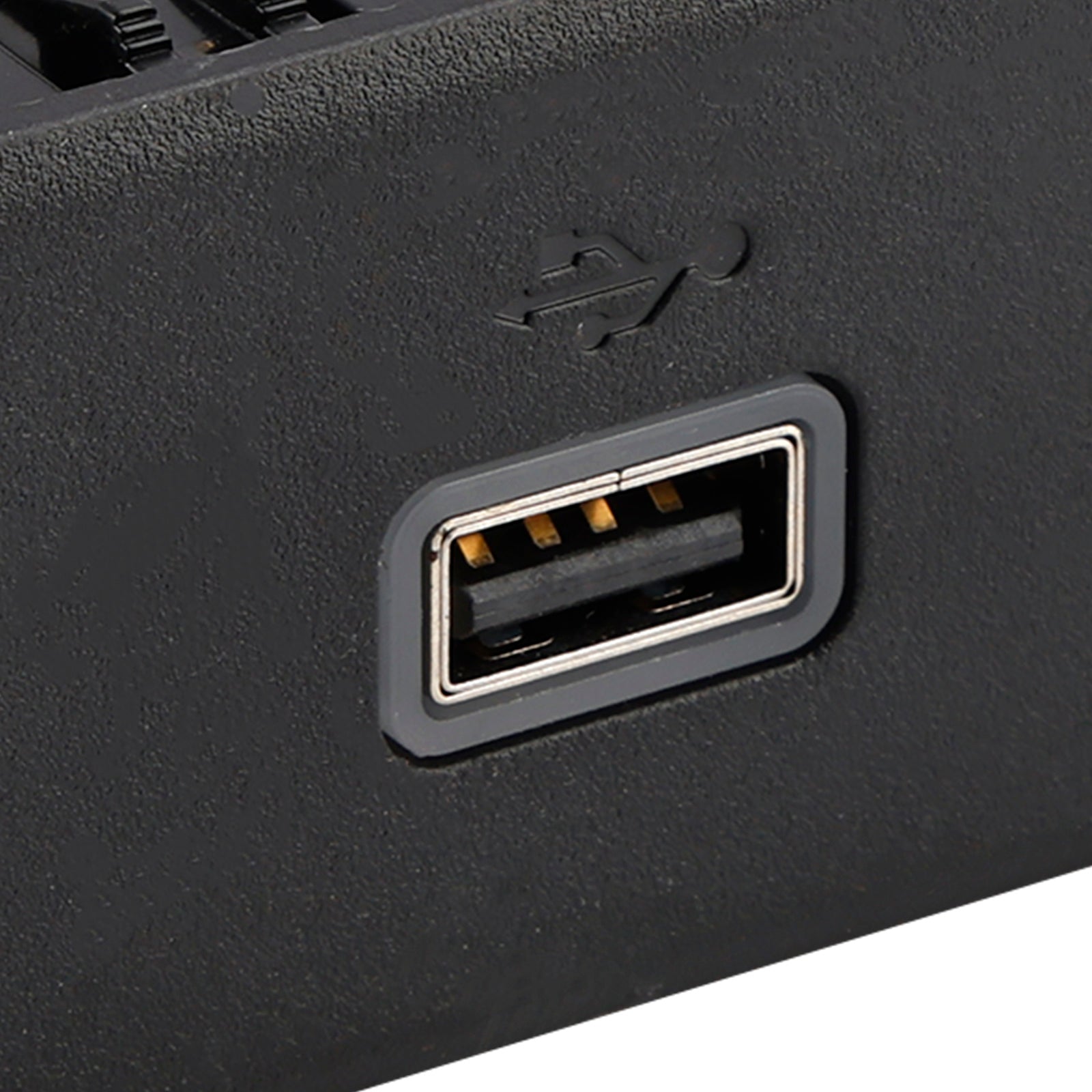 PALASER 2019-2023 Chevrolet Silverado Sierra Dash Usb Port Type A 13524653 - Image 10