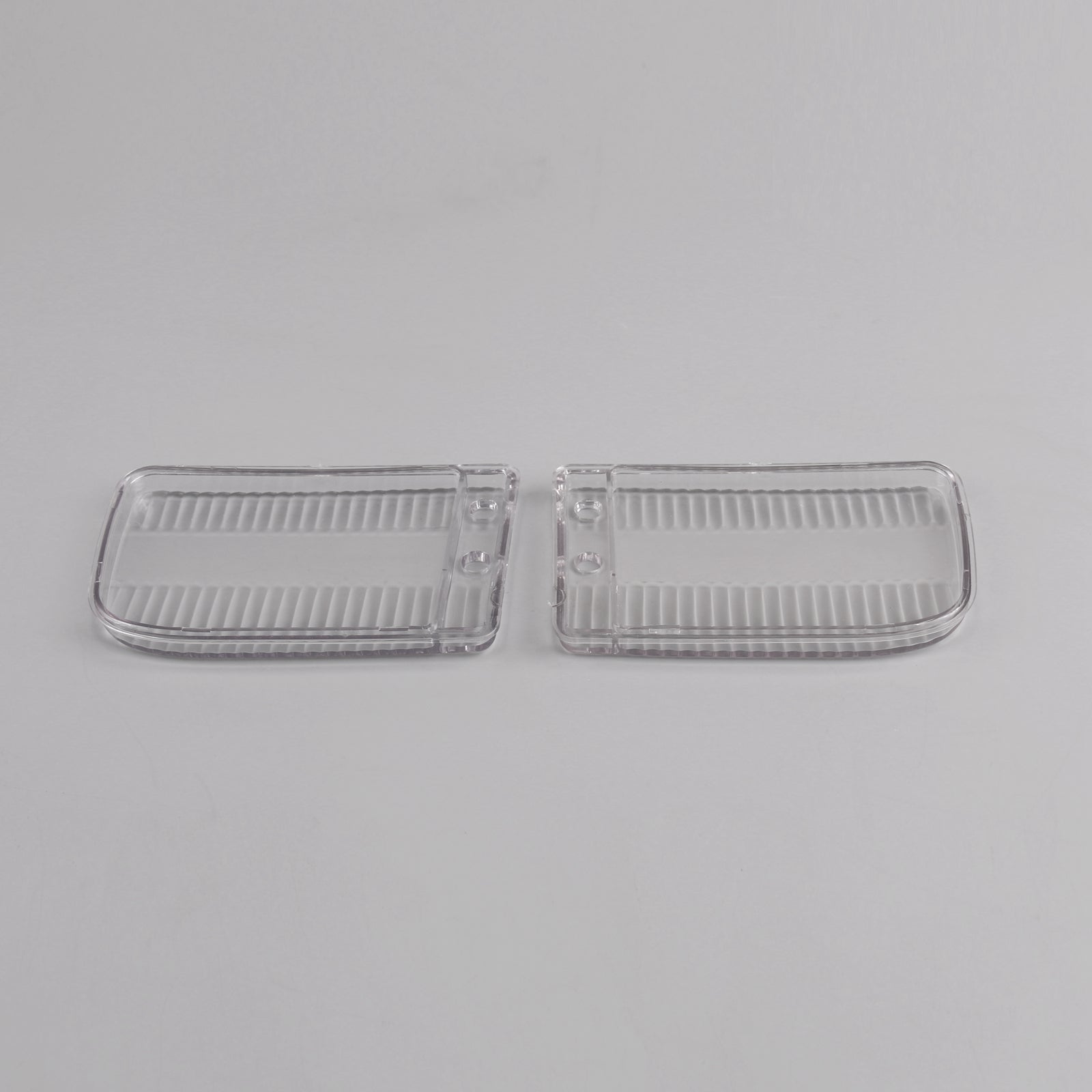 PALASER 1982-1991 BMW E30 318i 318is Pair Front Bumper Fog Lights Clear Plastic Lens - Image 4