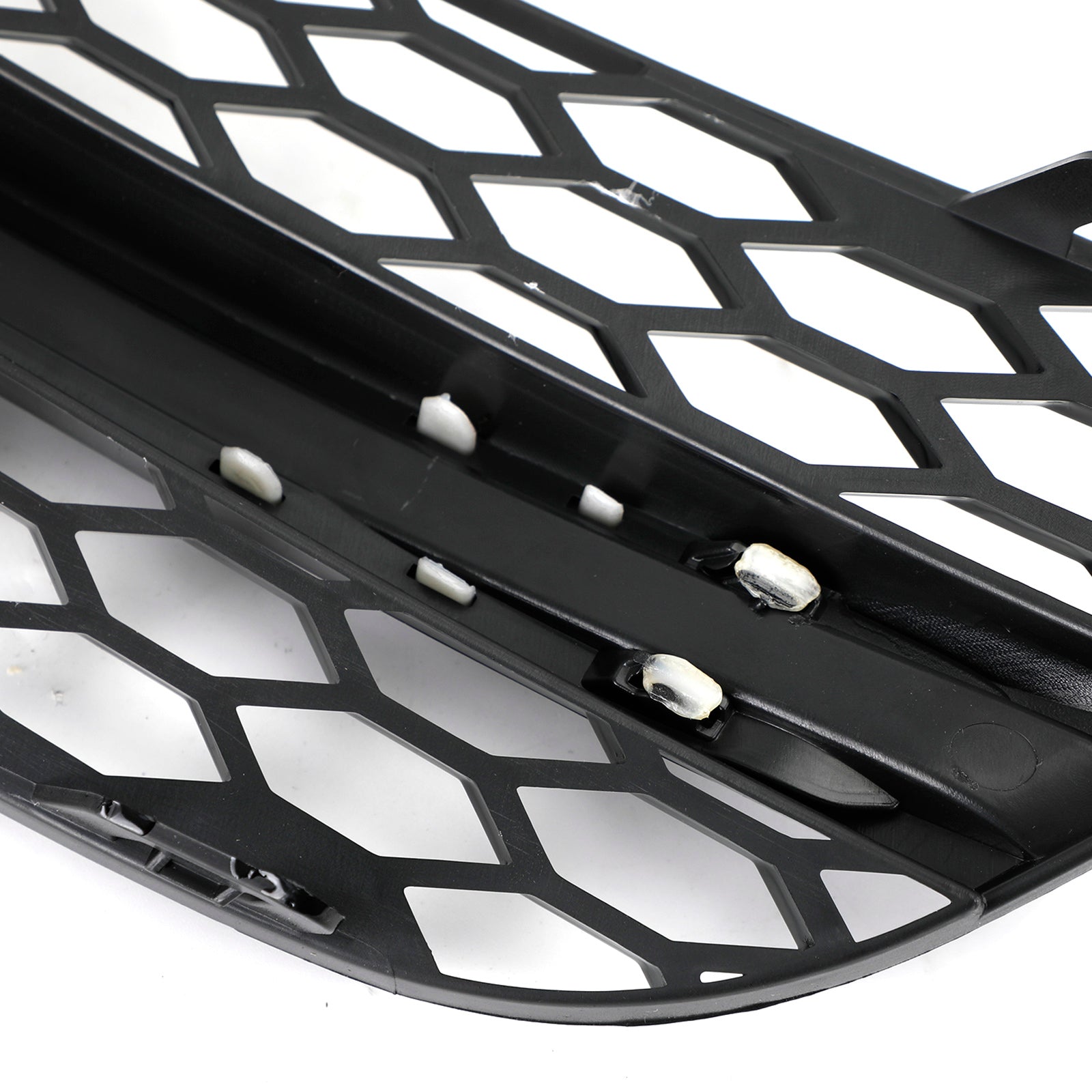 PALASER C-class W205 2015-2018 Base Sedan Mesh Front Fog Light Cover 2058850723 2058851123 - Image 11