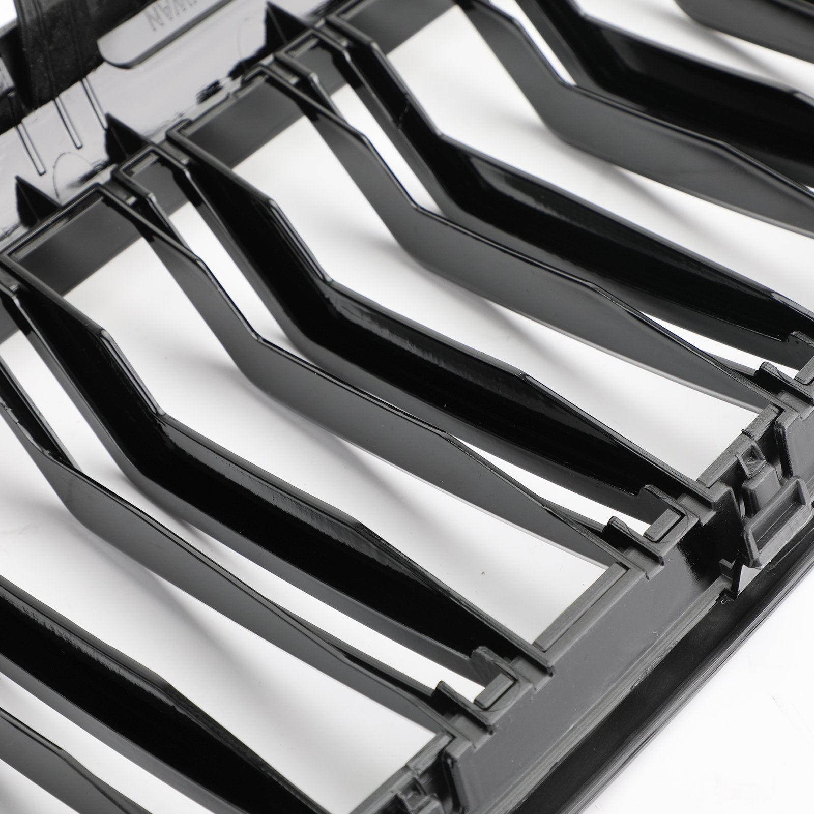 PALASER Front Kidney Grille Glossy Black Double Slat For 2017-2019 BMW 5Series G30 G31 Sedan - Image 4